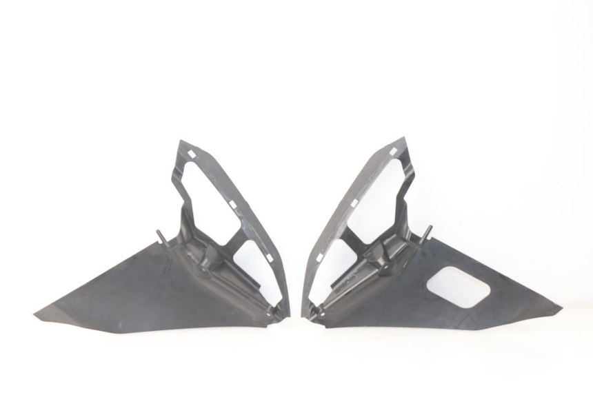 photo de INNER FRONT FAIRING SUZUKI GSX-R GSXR K16 1000 (2012 - 2016) - Main view