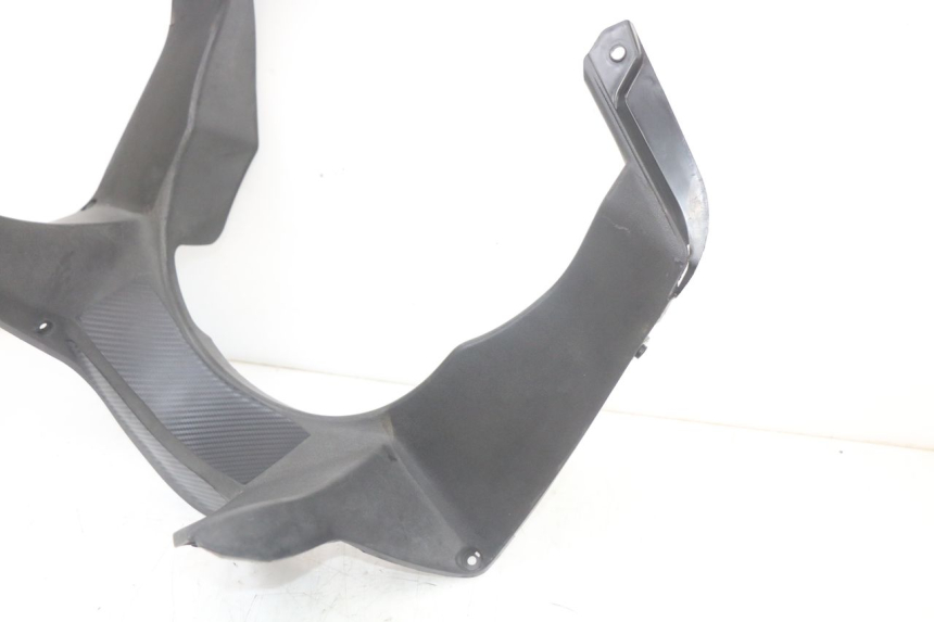 photo de INNER FRONT FAIRING SUZUKI GS F 500 (2004 - 2007) - Surface and material condition