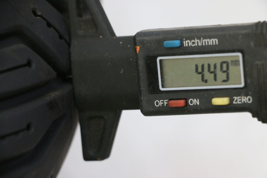 photo de REAR RIM AND TIRE QUADRO 4 4D 350 (2015 - 2018) - Component detail