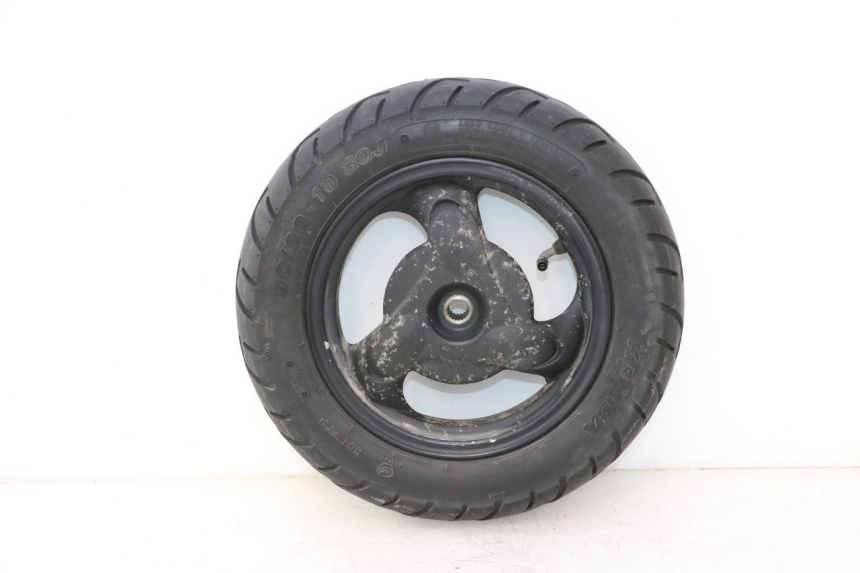 photo de REAR RIM AND TIRE KYMCO AGILITY 4T 10" 50 (2005 - 2018) - Main view