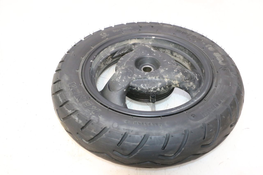photo de REAR RIM AND TIRE KYMCO AGILITY 4T 10" 50 (2005 - 2018) - Fixing points details