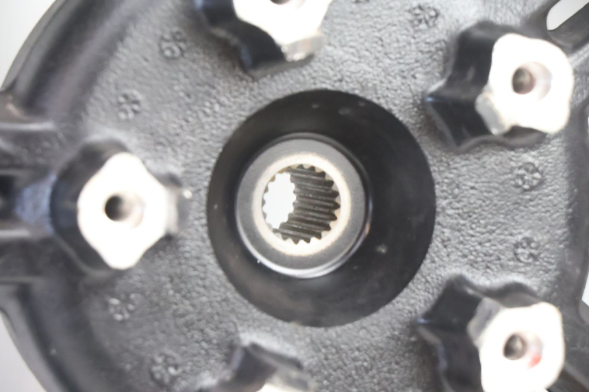 photo de REAR RIM AND TIRE KYMCO AGILITY CITY 16P 125 (2015 - 2024) - Technical close-up