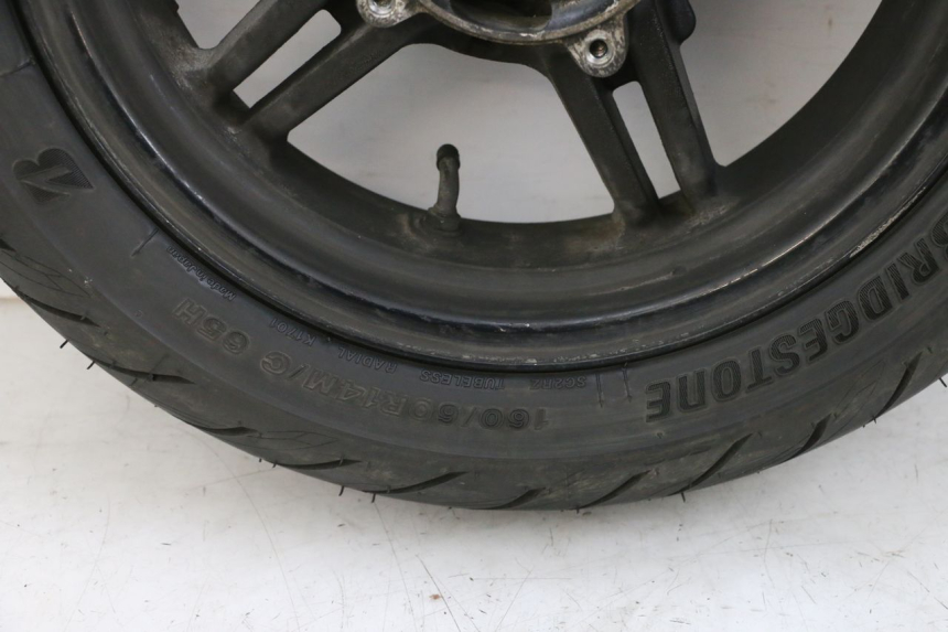 photo de REAR RIM AND TIRE SUZUKI BURGMAN 650 (2013 - 2020) - Distinctive features