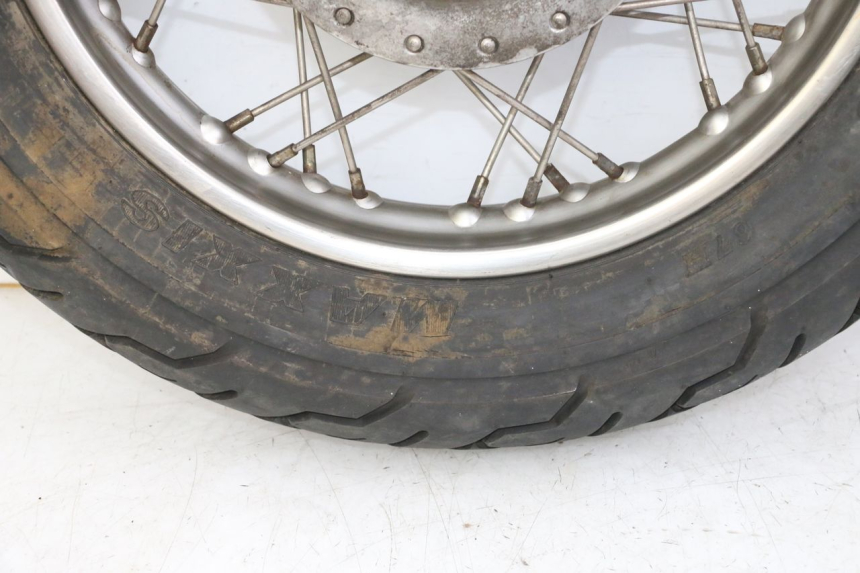 photo de REAR RIM AND TIRE APRILIA CLASSIC 125 (1995 - 2001) - Distinctive features