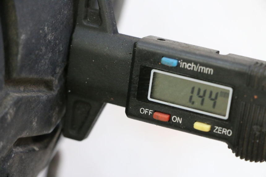 photo de REAR RIM AND TIRE APRILIA CLASSIC 125 (1995 - 2001) - Zoom on usage condition