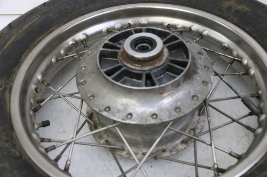 photo de REAR RIM AND TIRE APRILIA CLASSIC 125 (1995 - 2001) - Alternative perspective