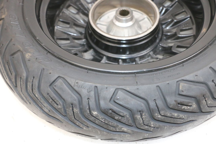 photo de REAR RIM AND TIRE PEUGEOT DJANGO 4T 50 (2014 - 2019) - Alternative perspective