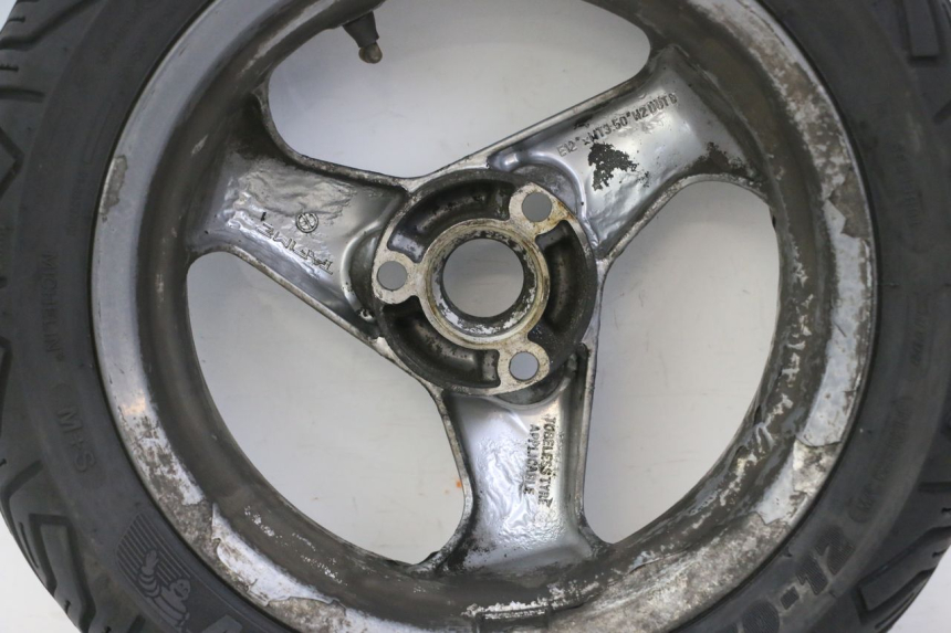 photo de REAR RIM AND TIRE PEUGEOT ELYSTAR 125 (2002 - 2007) - Detailed visual inspection