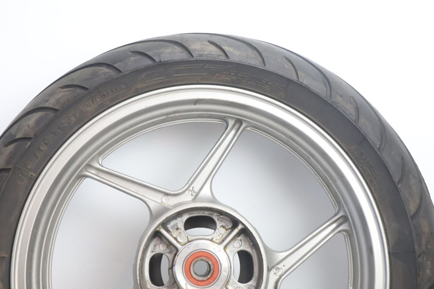photo de REAR RIM AND TIRE KAWASAKI ER-6 ER6 N 650 (2005 - 2009) - Fixing points details