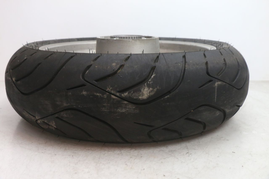 photo de REAR RIM AND TIRE YAMAHA FJR 1300 (2001 - 2005) - Component zoom