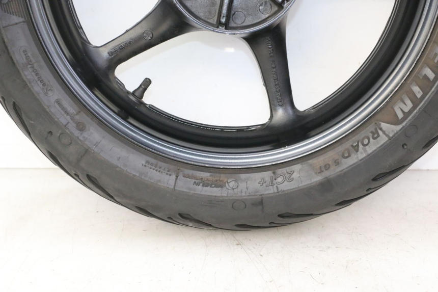 photo de REAR RIM AND TIRE YAMAHA FZ6 FAZER S2 600 (2007 - 2011) - Main view