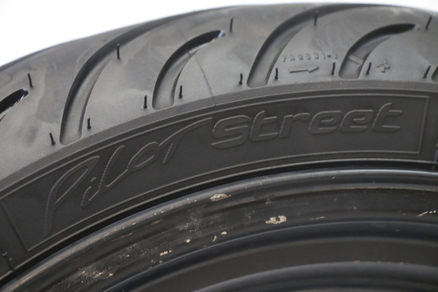 photo de REAR RIM AND TIRE SUZUKI GS GSE 500 (2001 - 2003) - Detailed visual inspection