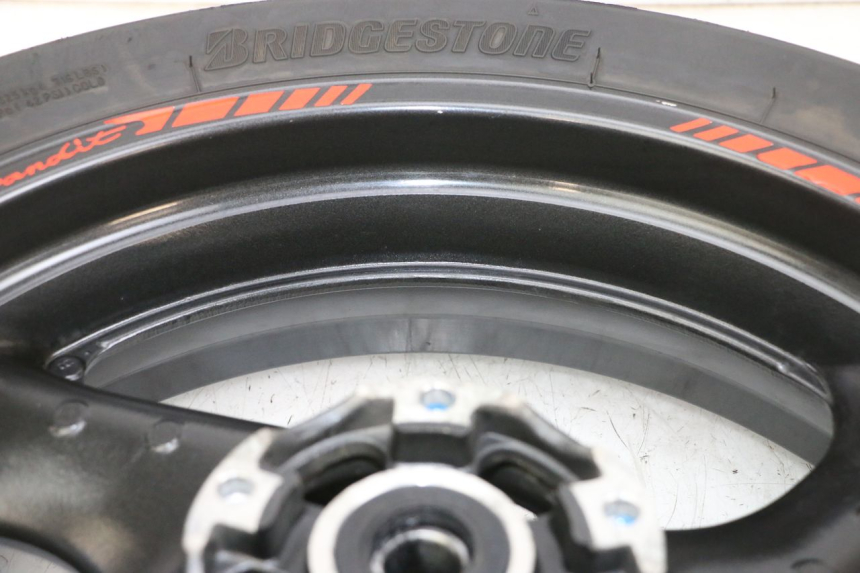 photo de REAR RIM AND TIRE SUZUKI GSF N BANDIT 600 (1996 - 1999) - Checked used part