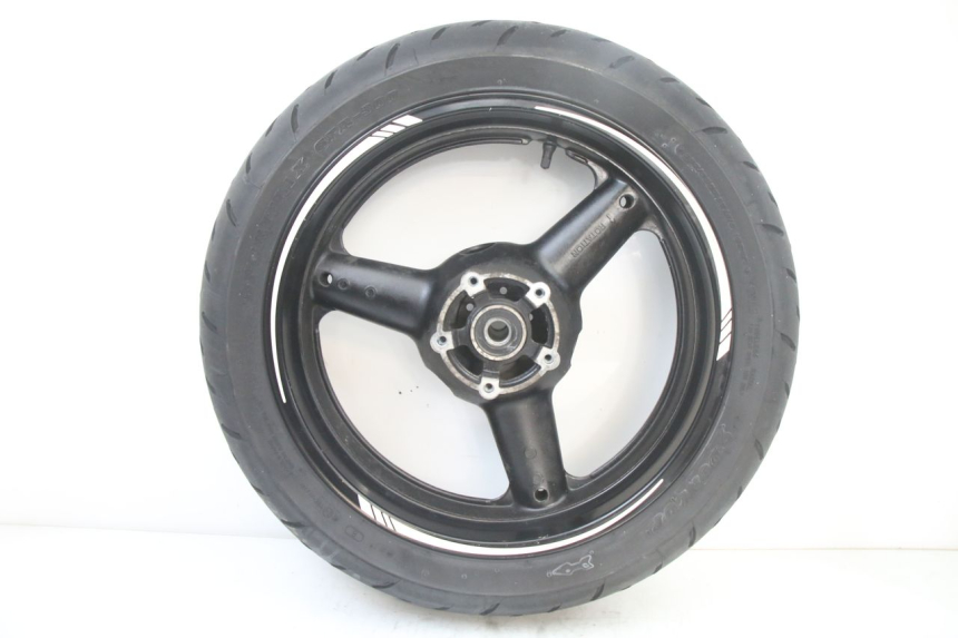 photo de REAR RIM AND TIRE SUZUKI GSF S BANDIT 600 (2000 - 2004) - Main view