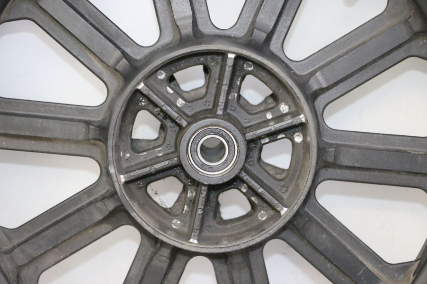 photo de REAR RIM AND TIRE KEEWAY K-LIGHT KLIGHT 125 (2018 - 2025) - Distinctive features