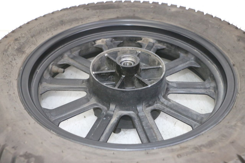 photo de REAR RIM AND TIRE KEEWAY K-LIGHT KLIGHT 125 (2018 - 2025) - Zoom on usage condition