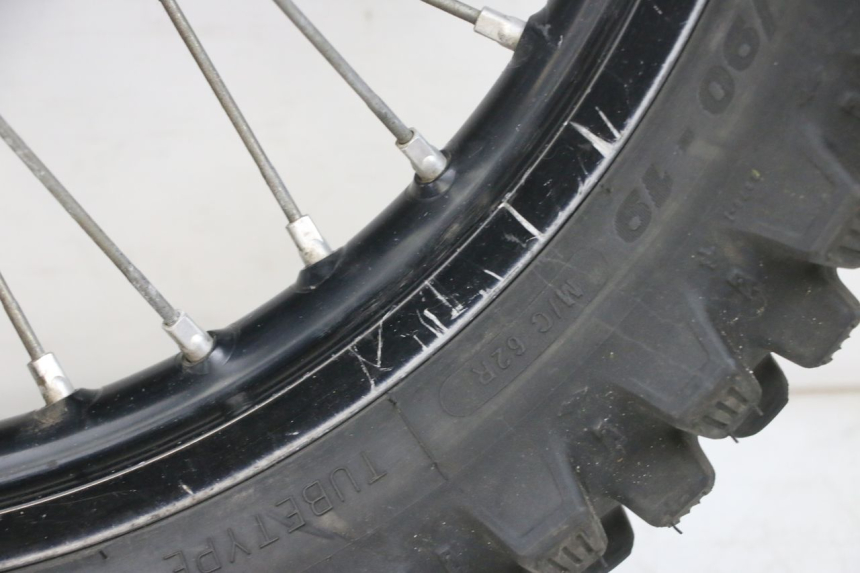 photo de REAR RIM AND TIRE KAWASAKI KXF KX-F 250 (2017 - 2019) - High-resolution close-up