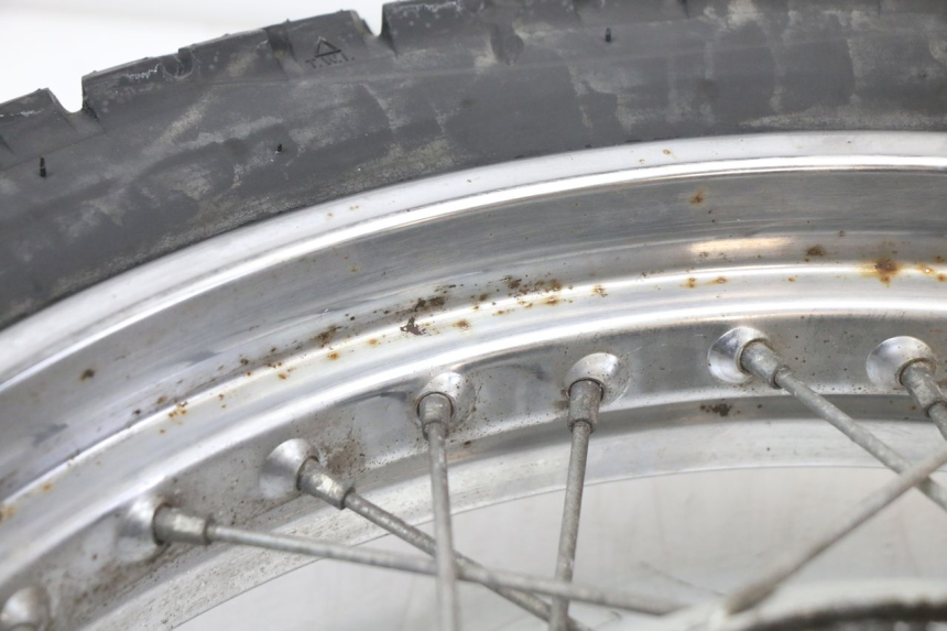 photo de REAR RIM AND TIRE KYMCO STRYKER OFF ROAD 125 (1999 - 2005) - Additional view of the item