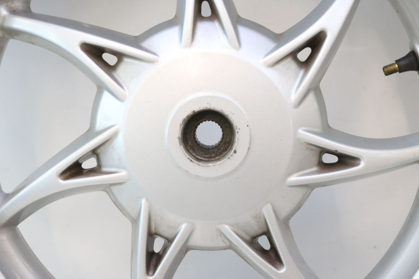 photo de REAR RIM AND TIRE PIAGGIO LIBERTY IGET S 125 (2016 - 2020) - Main view