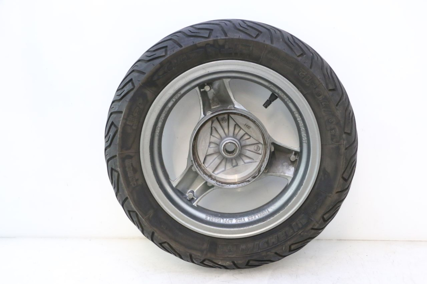 photo de REAR RIM AND TIRE KYMCO MOVIE S 125 (2009 - 2018) - Additional view of the item