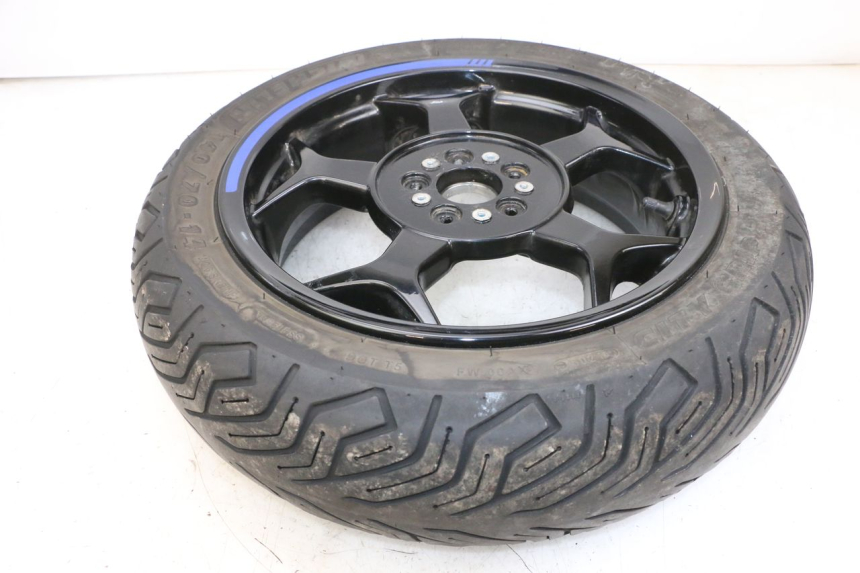 photo de REAR RIM AND TIRE PIAGGIO MP3 500 (2016 - 2018) - Checked used part