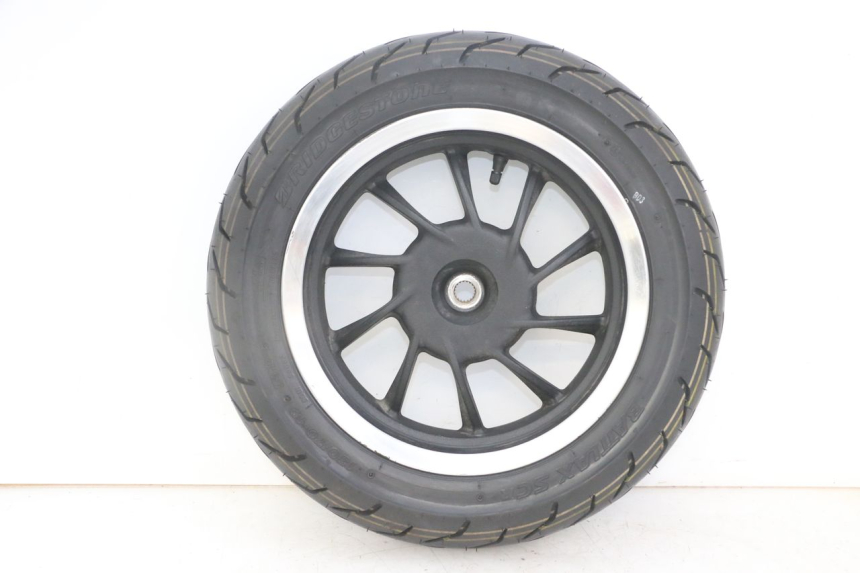 photo de REAR RIM AND TIRE KYMCO LIKE 4T 50 (2019 - 2025) - Main view