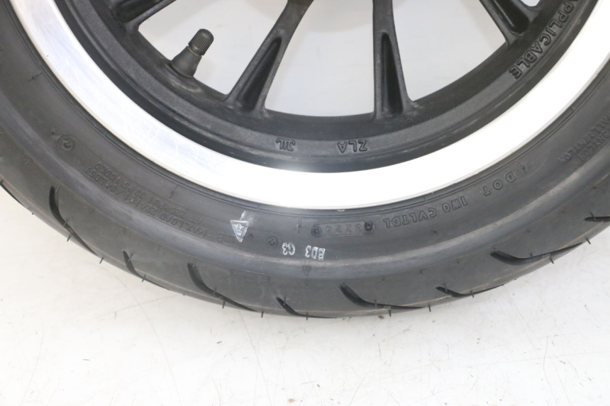 photo de REAR RIM AND TIRE KYMCO LIKE 4T 50 (2019 - 2025) - Additional view of the item