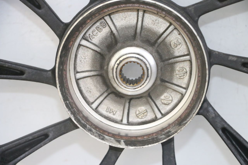 photo de REAR RIM AND TIRE KYMCO LIKE 4T 50 (2019 - 2025) - Component zoom