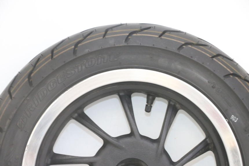 photo de REAR RIM AND TIRE KYMCO LIKE 4T 50 (2019 - 2025) - Detailed visual inspection