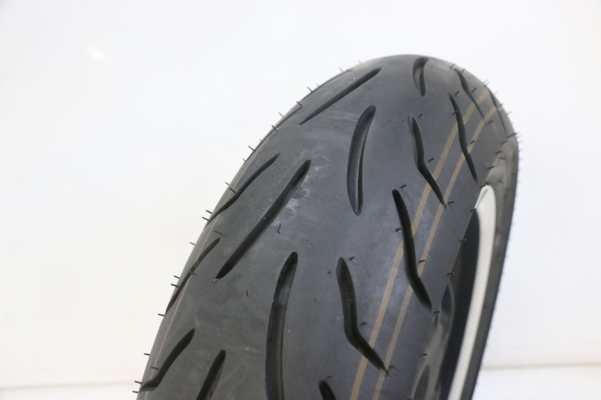 photo de REAR RIM AND TIRE KYMCO LIKE 4T 50 (2019 - 2025) - Alternative perspective