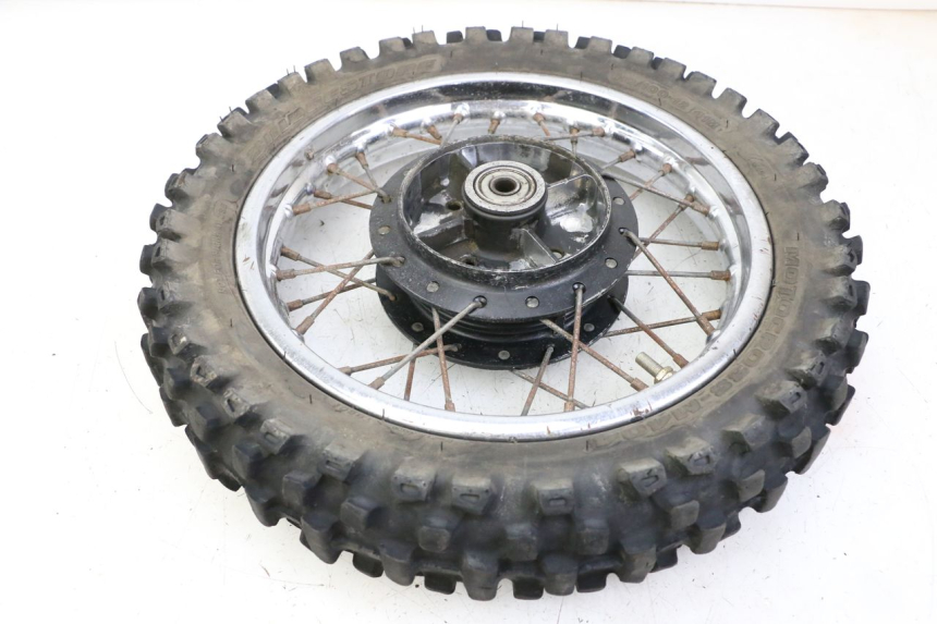 photo de REAR RIM AND TIRE YAMAHA PW 80 (1983 - 2014) - Distinctive features