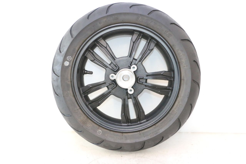 photo de REAR RIM AND TIRE JM MOTORS R-MAX TECH 50 (2024 - 2026) - Main view