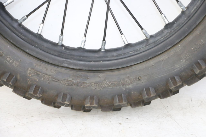photo de REAR RIM AND TIRE APOLLO RFZ 125 - Detailed visual inspection