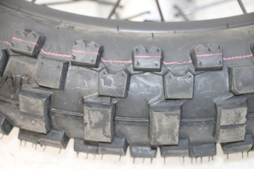 photo de REAR RIM AND TIRE APOLLO RFZ 125 - Alternative perspective