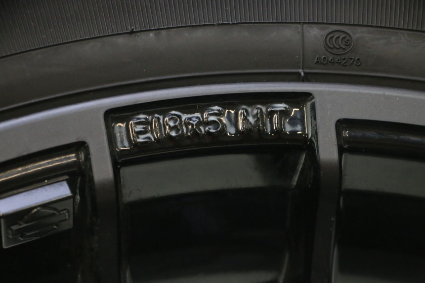 photo de REAR RIM AND TIRE HARLEY DAVIDSON ROAD GLIDE FLTRXSE 1920 (2018 - 2022) - Component detail
