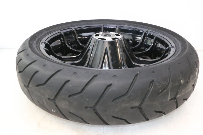 photo de REAR RIM AND TIRE HARLEY DAVIDSON ROAD GLIDE FLTRXSE 1920 (2018 - 2022) - Supplementary product photo