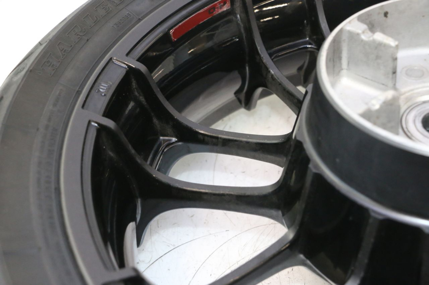 photo de REAR RIM AND TIRE HARLEY DAVIDSON ROAD GLIDE FLTRXSE 1920 (2018 - 2022) - Alternative angle