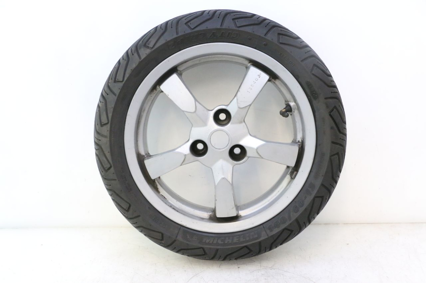 photo de REAR RIM AND TIRE PEUGEOT SATELIS 125 (2013 - 2018) - Main view