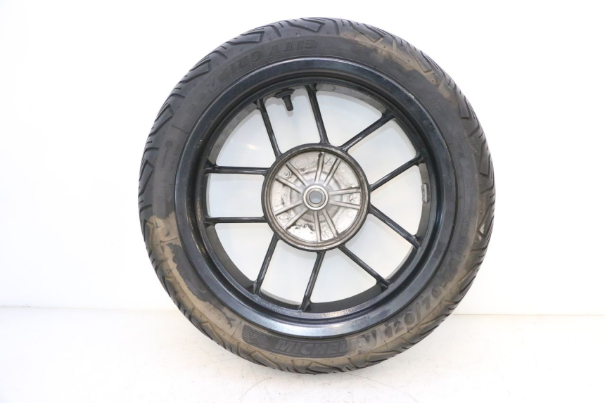 photo de REAR RIM AND TIRE APRILIA SR MOTARD 50 (2012 - 2018) - Technical close-up