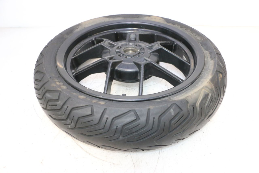 photo de REAR RIM AND TIRE APRILIA SR MOTARD 50 (2012 - 2018) - Surface and material condition