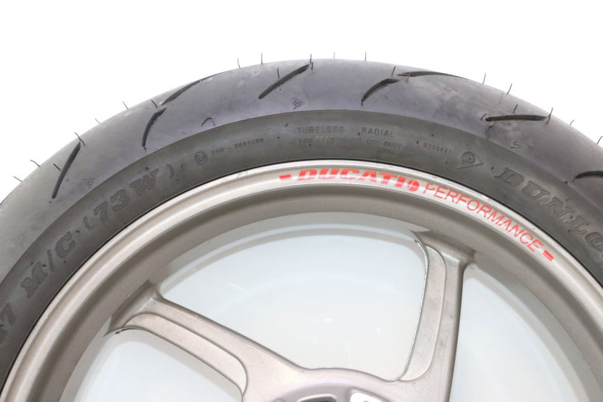 photo de REAR RIM AND TIRE DUCATI SS IE DS CARENEE 1000 (2002 - 2006) - Additional view of the item