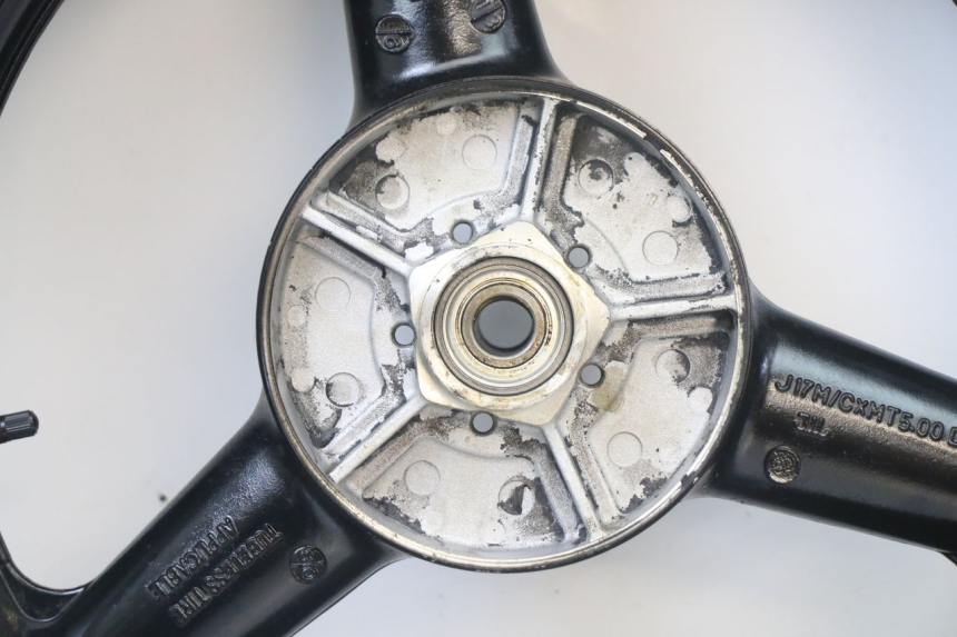 photo de REAR RIM AND TIRE SUZUKI GSX F GSXF 650 (2007 - 2015) - Markings and original references