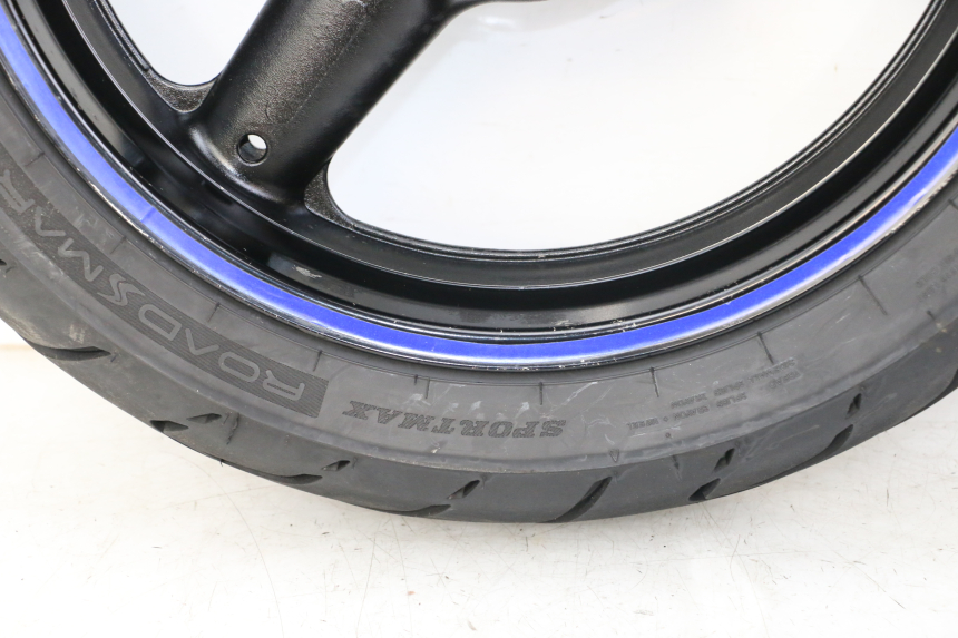 photo de REAR RIM AND TIRE SUZUKI GSX F GSXF 650 (2007 - 2015) - Fixing points details