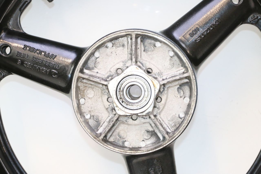 photo de REAR RIM AND TIRE SUZUKI SV S 650 (2003 - 2009) - Markings and original references
