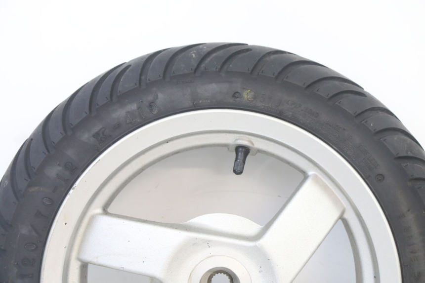 photo de REAR RIM AND TIRE PEUGEOT VIVACITY NEW 2T 50 (2008 - 2017) - Zoom on usage condition