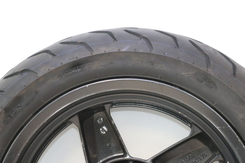 photo de REAR RIM AND TIRE YAMAHA XMAX X-MAX 125 (2006 - 2009) - High-resolution close-up
