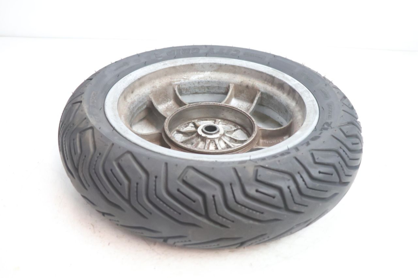 photo de REAR RIM AND TIRE PIAGGIO X8 STREET 125 (2006 - 2007) - Supplementary product photo