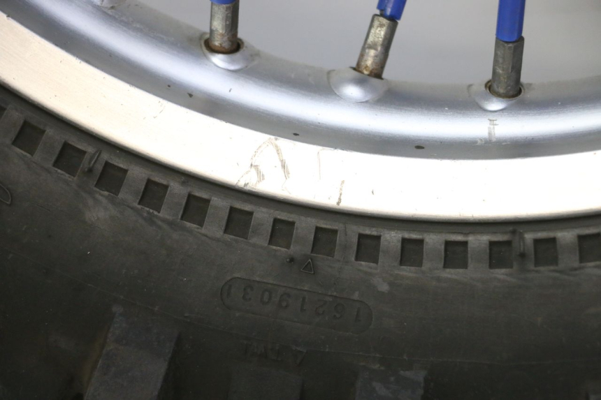 photo de REAR RIM AND TIRE YAMAHA YZ 85 (2002 - 2018) - High-resolution close-up