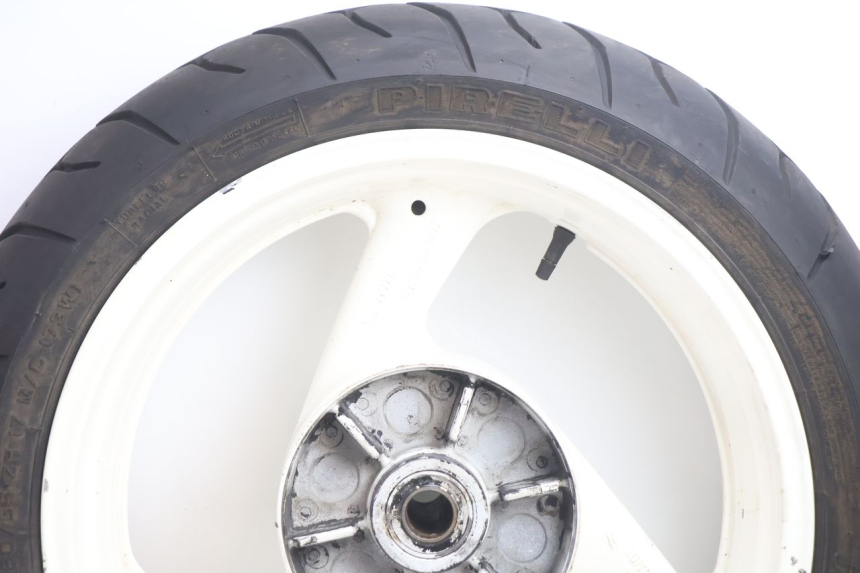 photo de REAR RIM AND TIRE YAMAHA YZF R GENESIS 750 (1993 - 1998) - Fixing points details