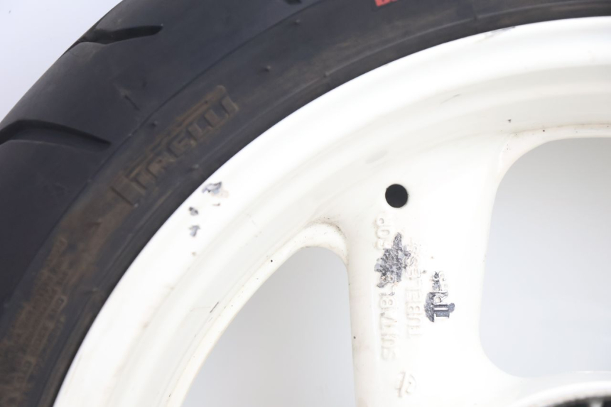photo de REAR RIM AND TIRE YAMAHA YZF R GENESIS 750 (1993 - 1998) - Surface and material condition